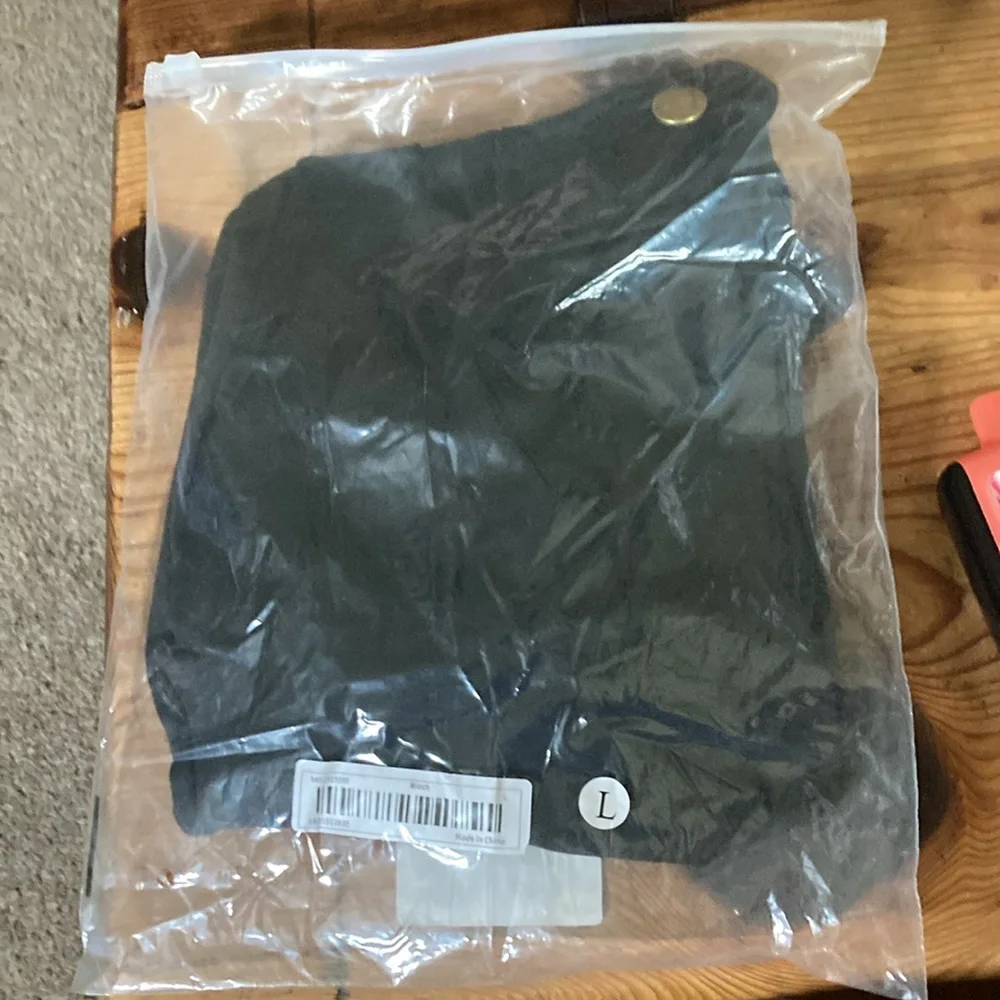 Women's High Waist With Pocket Leggings, Stretchy, and quick Dry - Picture 5 of 8